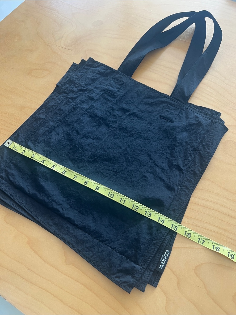 Good Goods ISSEY MIYAKE Irogami Bassen tote bag in black